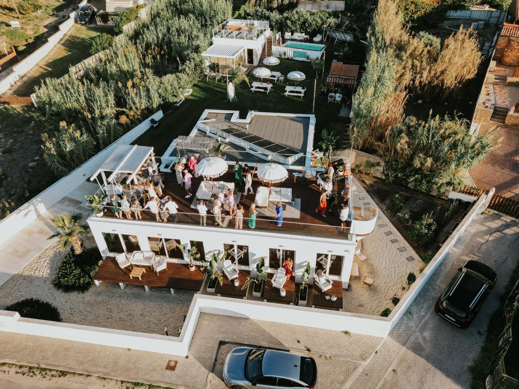 לינה וארוחת בוקר פיגואיירה דה פוז We Surf House מראה חיצוני תמונה