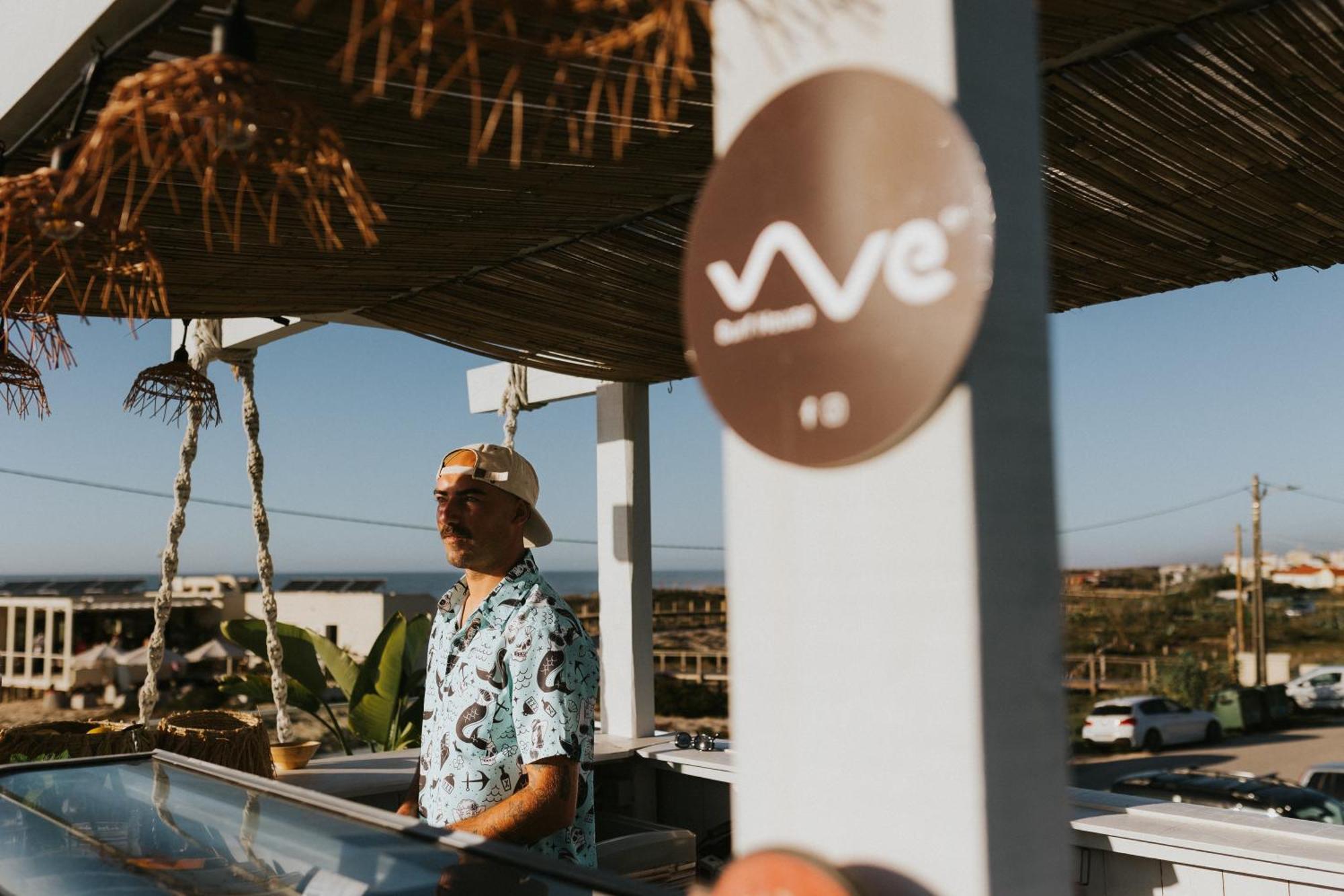 לינה וארוחת בוקר פיגואיירה דה פוז We Surf House מראה חיצוני תמונה